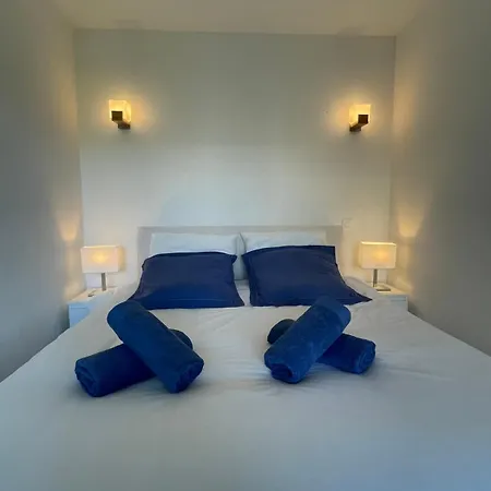 Apartment Les Pins - 4 People - Swimming Pool